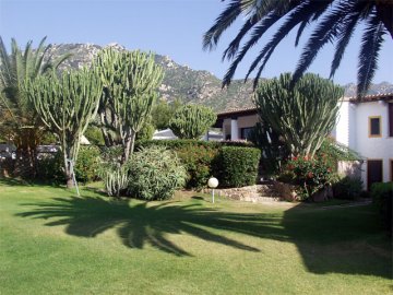 tuin_hotel_cormoran_sardinie (2)